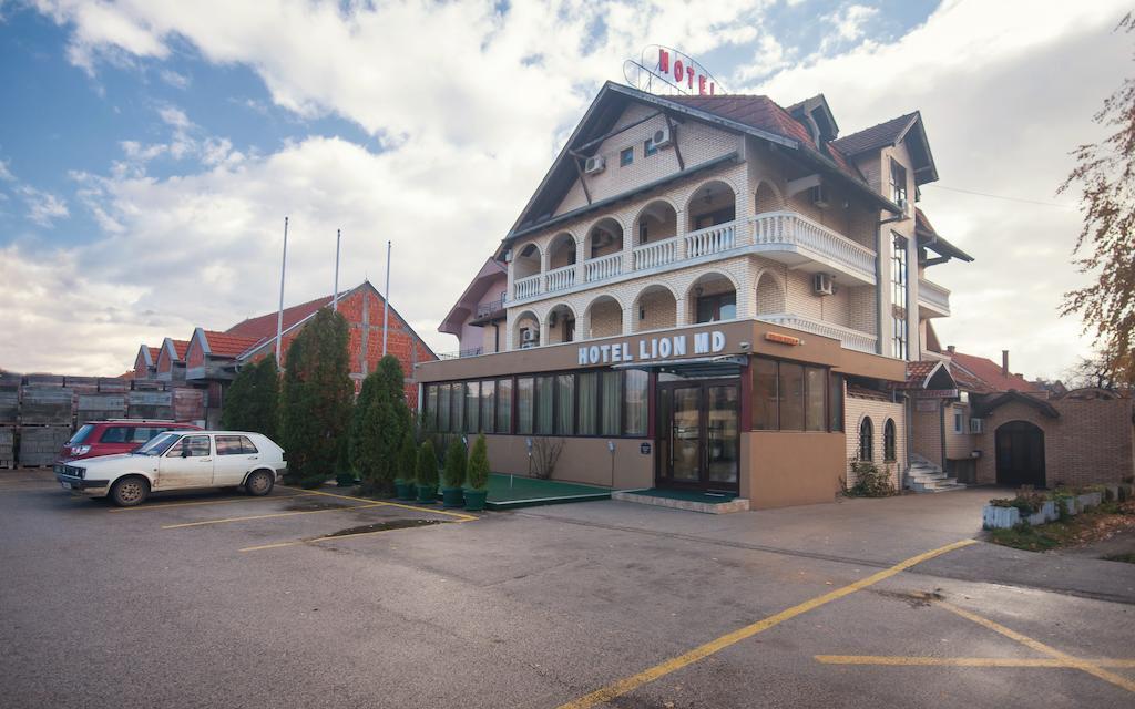 Hotel Extra Lion Md Ni Екстериор снимка
